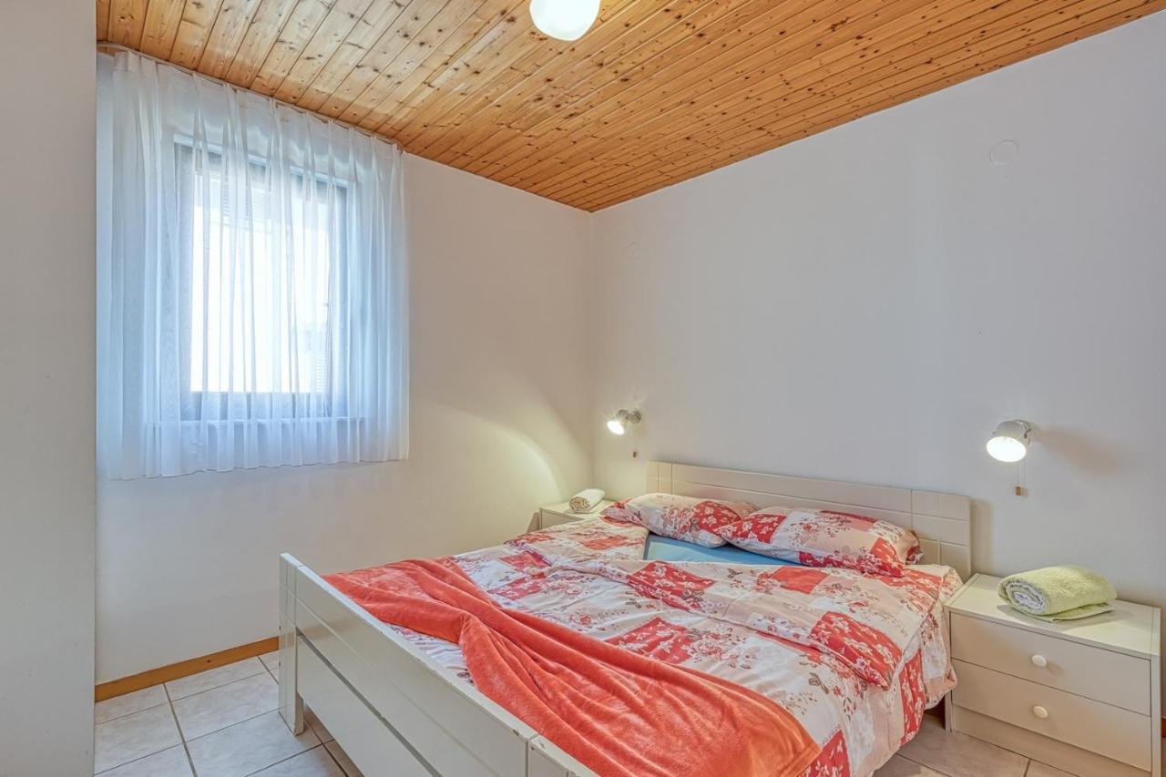 Apartments Kiki Spada Porec Esterno foto