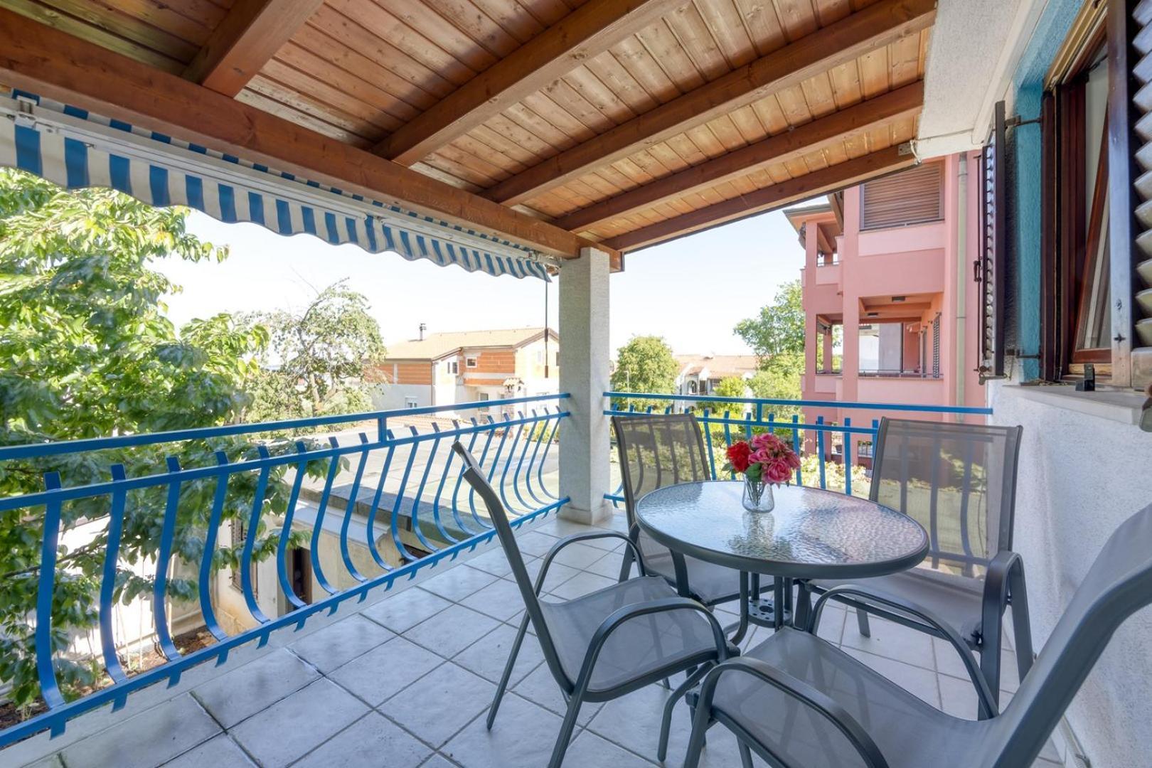Apartments Kiki Spada Porec Esterno foto