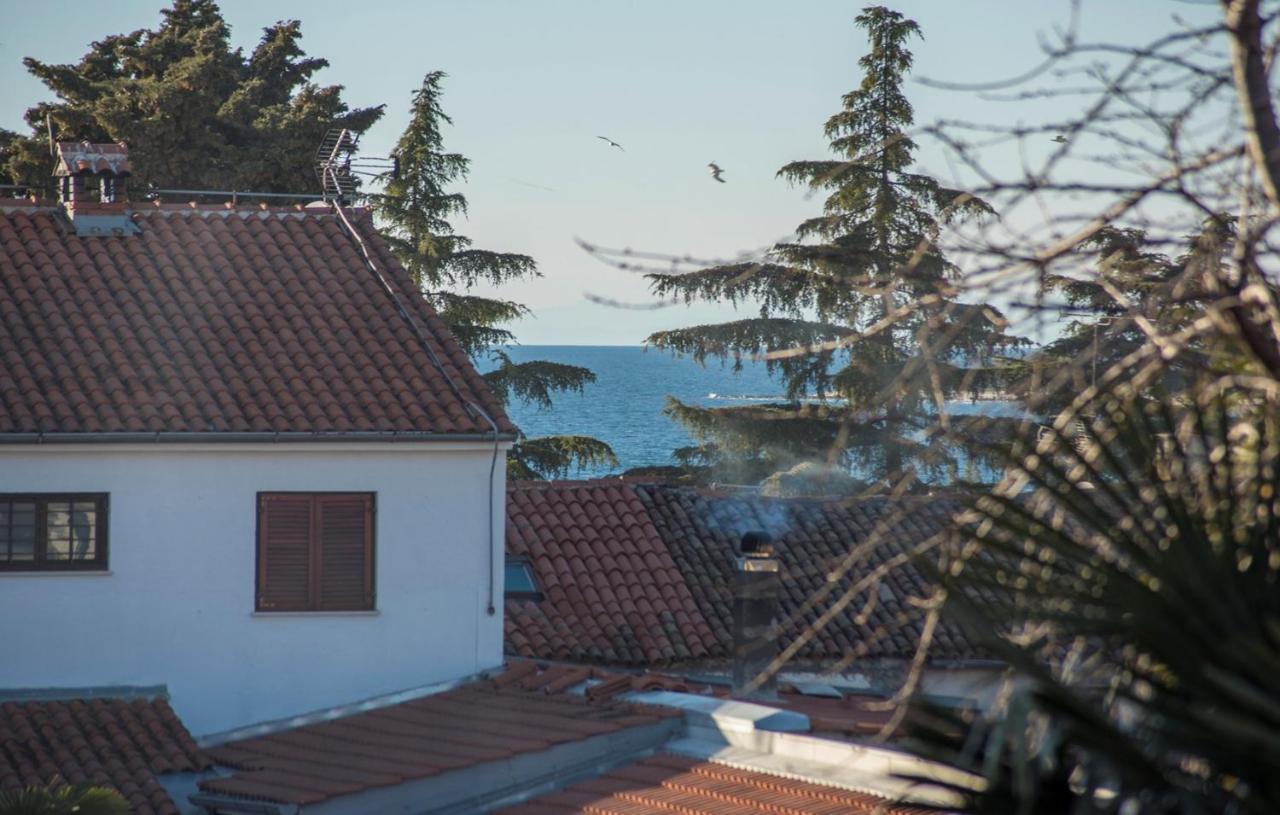 Apartments Kiki Spada Porec Esterno foto